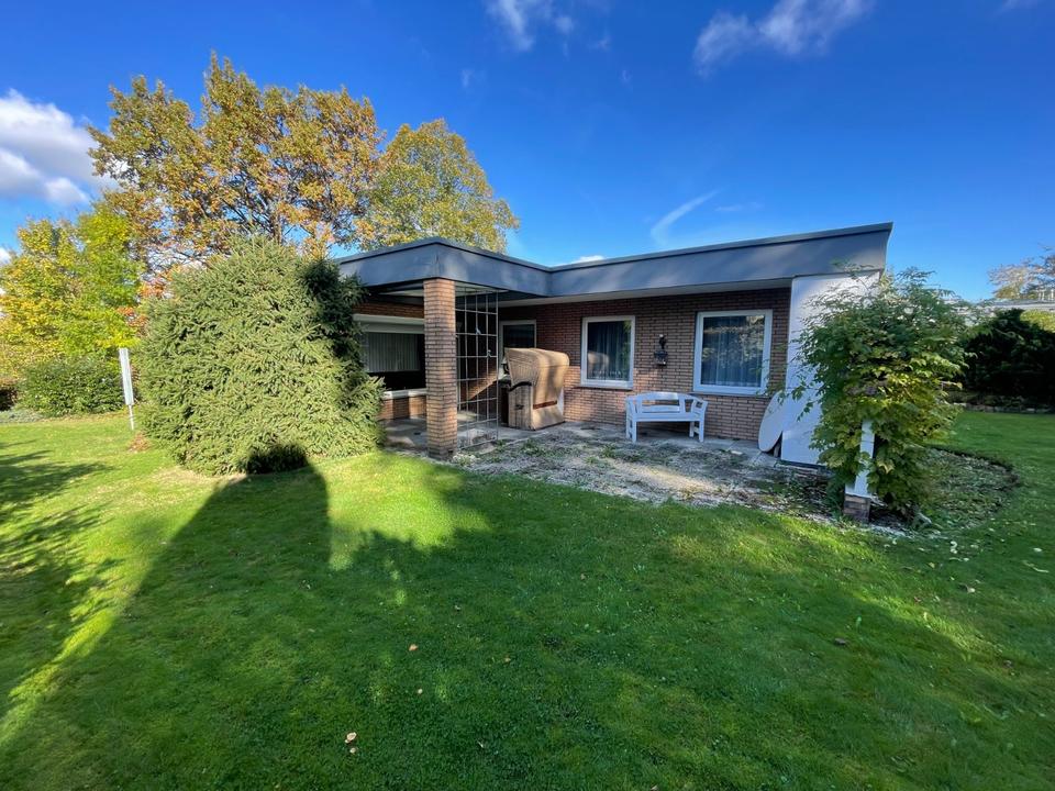 Thumbnail-Einfamilienbungalow zum Kauf in Detmold (zentrumsnah mit großem G