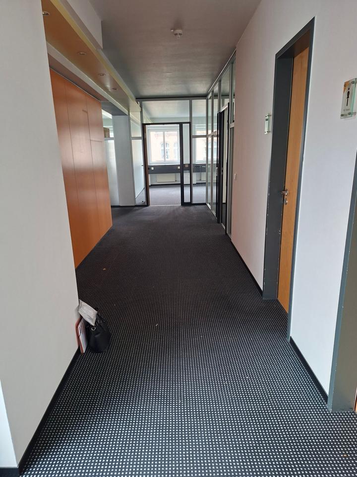 Thumbnail-Helle Bürofläche im Herzen Nürnbergs mit Aufzug