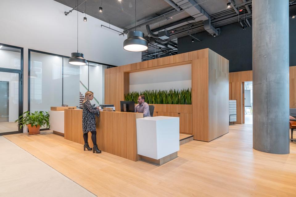 Thumbnail-Nutze eine professionelle Geschäftsadresse für dein Unternehmen in Spaces Omniturm