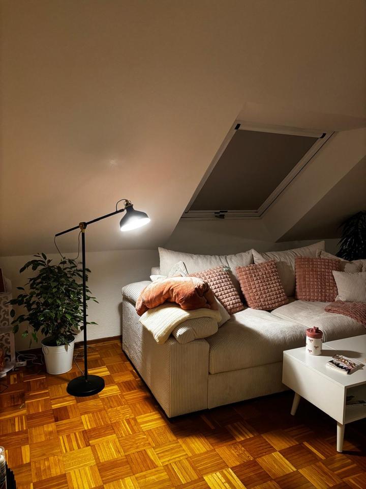 Thumbnail-Helle 1-Zimmer-Wohnung in Garbsen – Heideweg 8, 3. OG