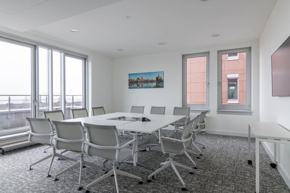 Thumbnail-Service-büros für 10 Personen in REGUS Sachsenhausen