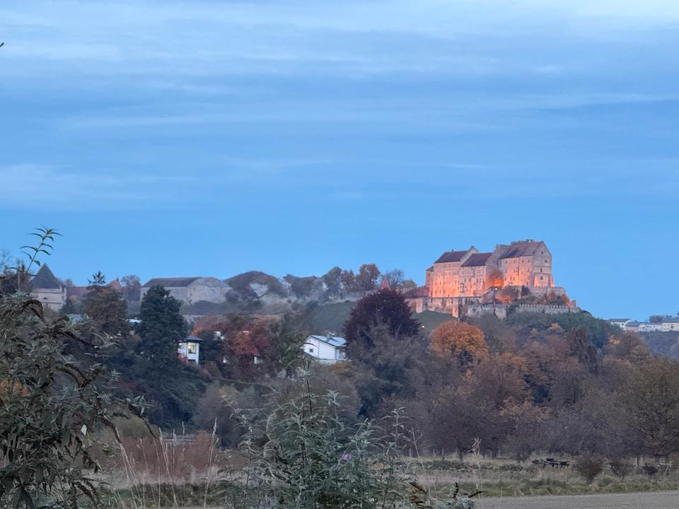 Thumbnail-Letztes Baugrundstück Burg Blick unverbaubar Burghausen München