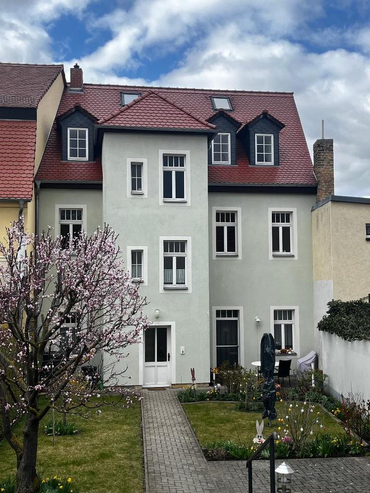 Thumbnail-individuelle Dachgeschosswohnung in ruhiger Lage