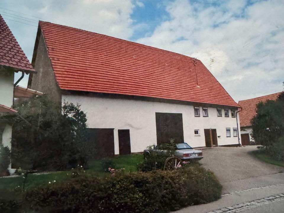 Thumbnail-Bauernhaus mit grossem Grundstück im Ortskern von Dormettingen
