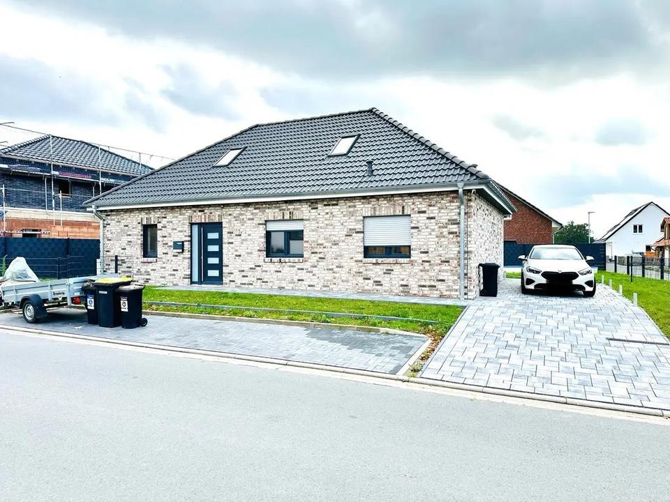 Thumbnail-Moderner Bungalow mit hochwertiger Ausstattung- keine Provision