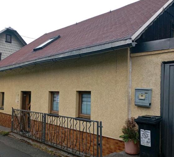 Thumbnail-Freistehendes Einfamilienhaus