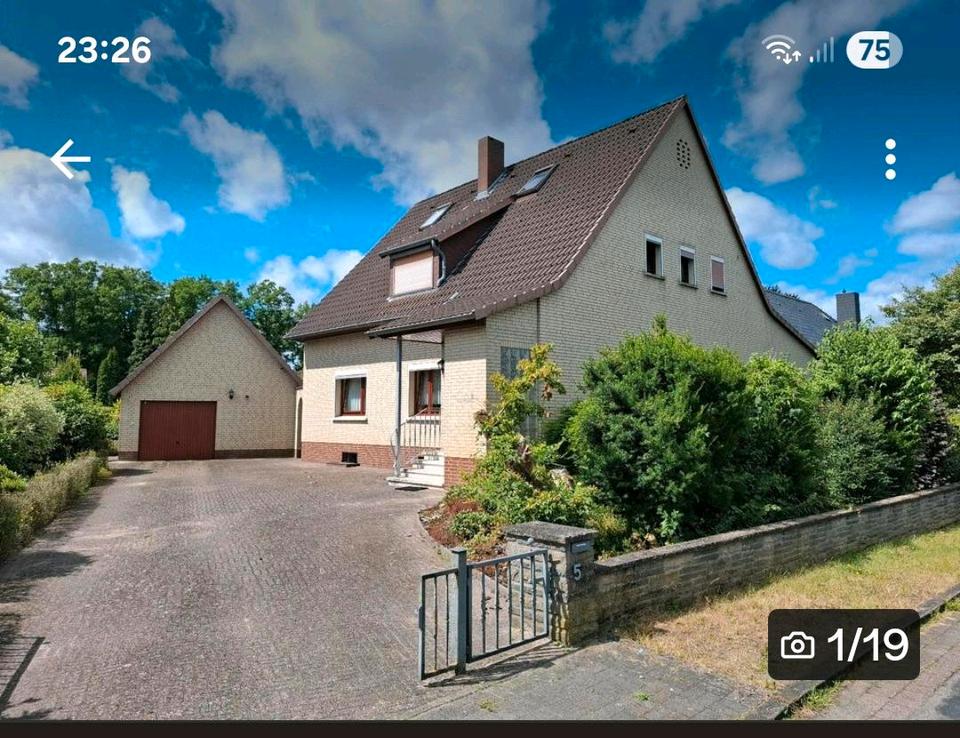 Thumbnail-Zweifamilienhaus in Langwedel Baujahr 1961