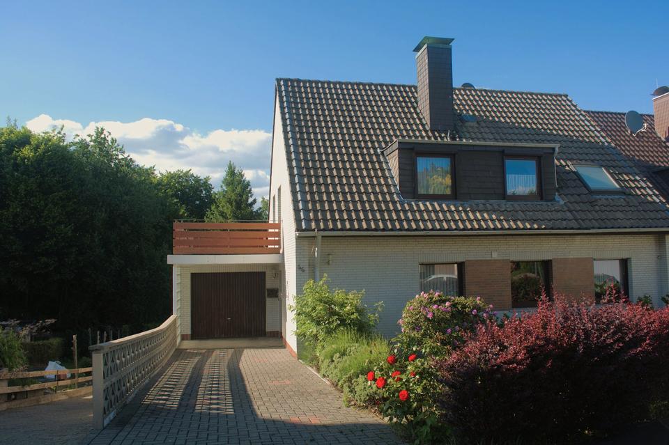 Thumbnail-Doppelhaushälfte mit Fernblick von privat zu verkaufen