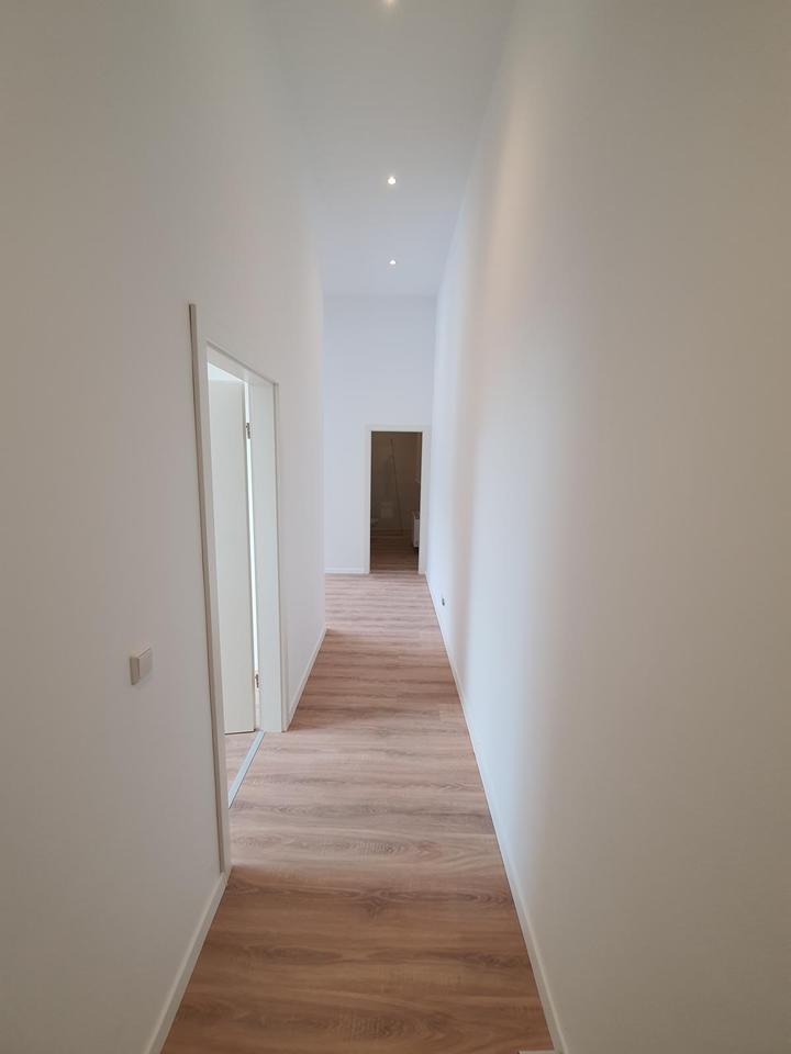 Thumbnail-Helle 1-Zimmer-Wohnung mit offener Küche in ruhiger Lage