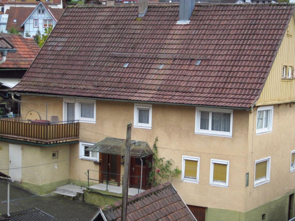 Thumbnail-Zweifamilienhaus mit Potenzial und historischem Flair