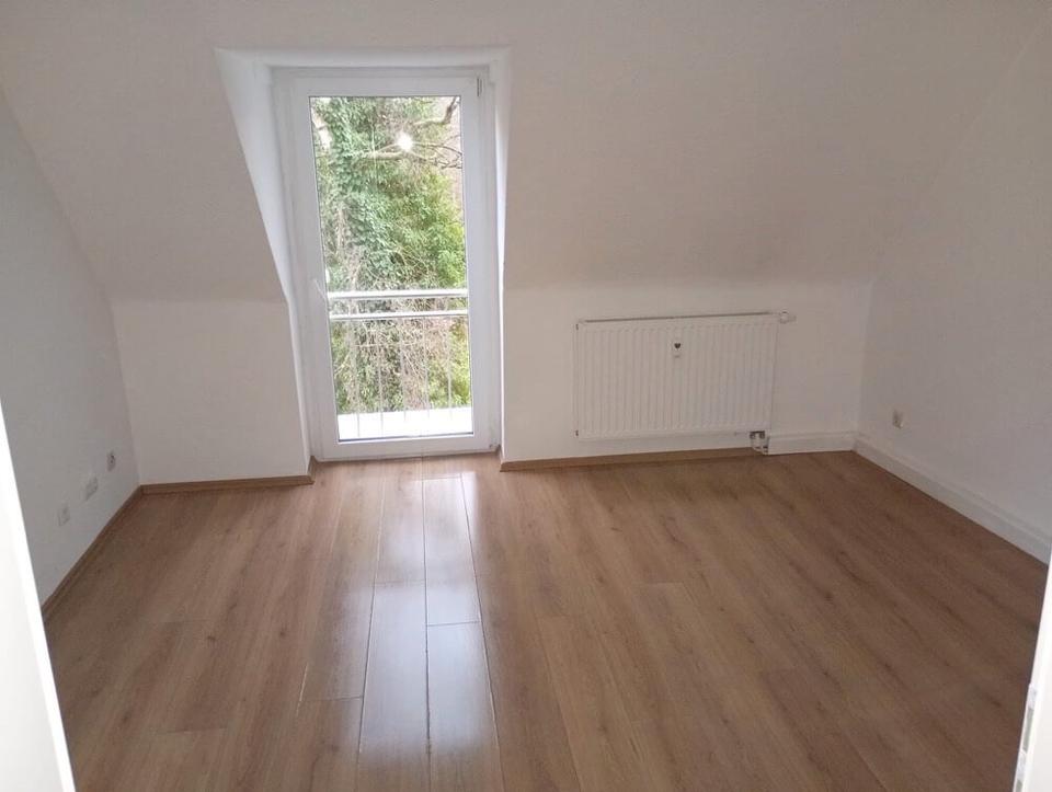 Thumbnail-2-Zimmer-Wohnung Dachgeschoss in Gelsenkirchen zu vermieten