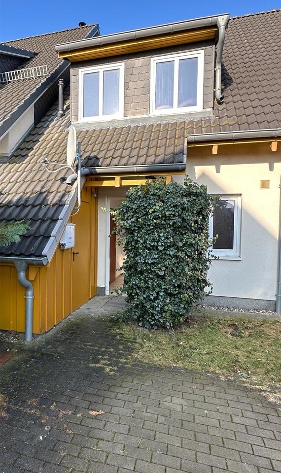 Thumbnail-Provisionsfrei von privat: Gepflegte Immobilie (RMH) in Bentwisch