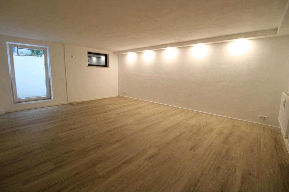 Thumbnail-*provisionsfrei* große 1-Zimmer Wohnung