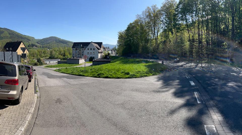 Thumbnail-Beobachten Sie malerische Sonnenuntergänge vom Balkon aus.