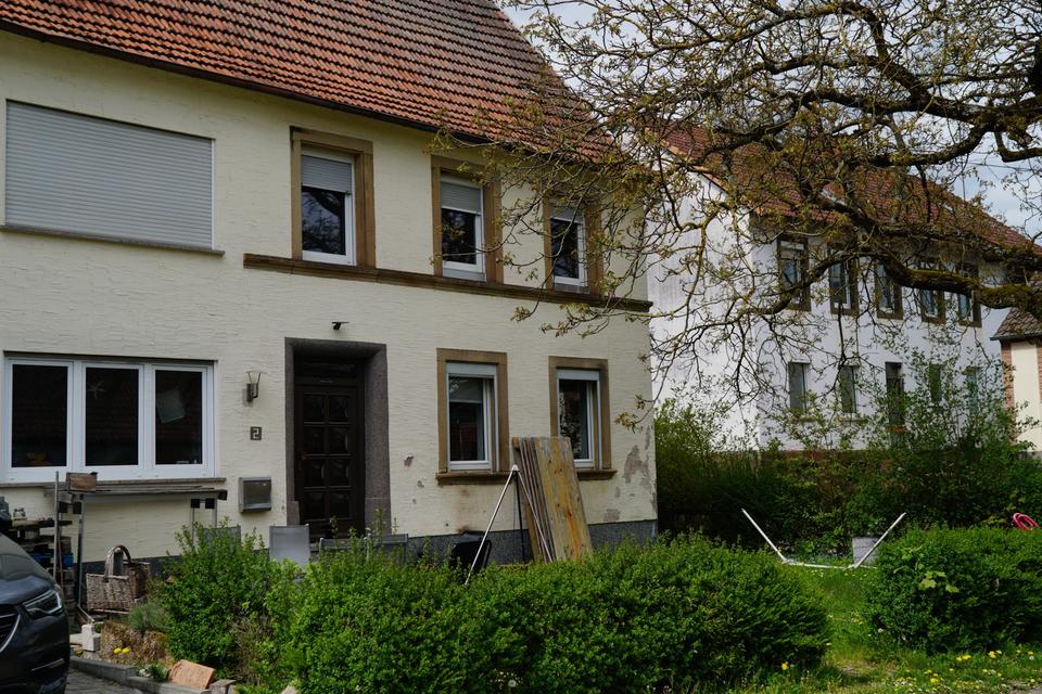 Thumbnail-Alter Bauernhof mitten im Dorf und doch im Grünen und sehr ruhig.