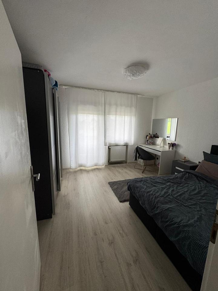 Thumbnail-Helle 3-Zimmer-Wohnung mit Balkon in Enger – Ideal für 2 Personen