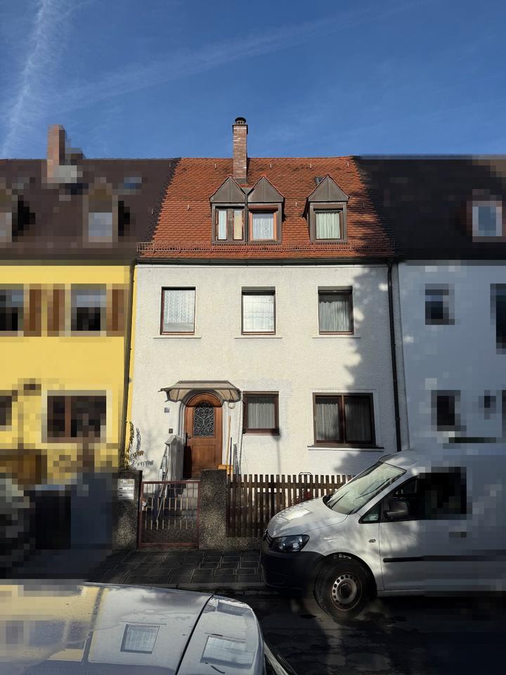 Thumbnail-Dreifamilienhaus in Nürnberg Zerzabelshof - Provisionsfrei!