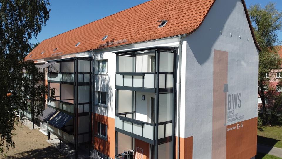 Thumbnail-Helle 2-Zimmer-Wohnung mit offenem Wohn-Essbereich & sonnigem Balkon