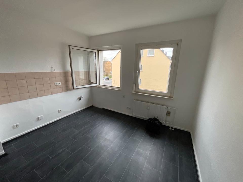 Thumbnail-Schöne 2-Zimmer-Wohnung mit Tageslichtbad