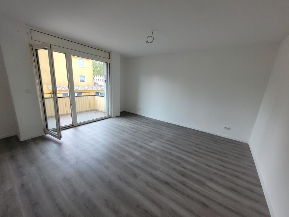 Thumbnail-Neu renoviert in Walle: 3-Zi.-Wohnung, 2 Balkone, frei!