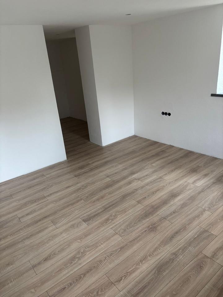Thumbnail-2,5 Zimmer Wohnung