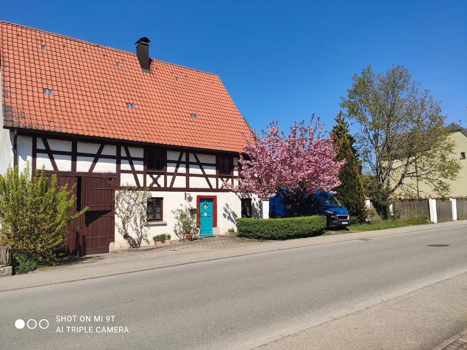 Thumbnail-Fachwerkhaus in großem idyllischen Garten