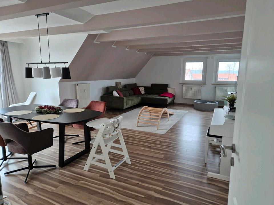 Thumbnail-Wunderschöne, moderne 4-Zimmer DG-Wohnung