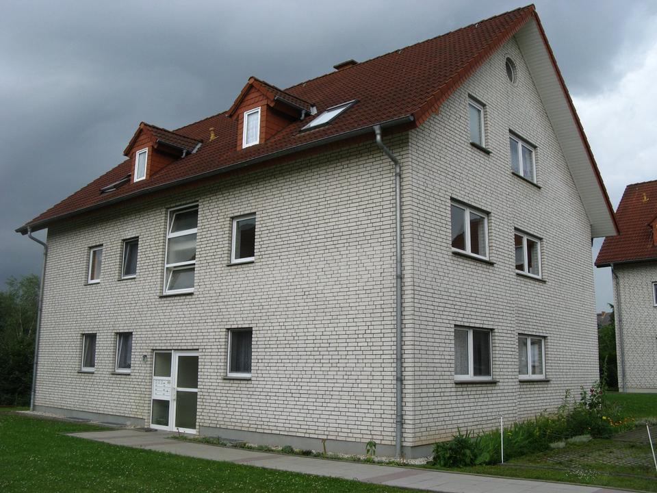 Thumbnail-Schöne und ruhige 2-Zimmerwohnung im DG in Zeitz OT Kayna