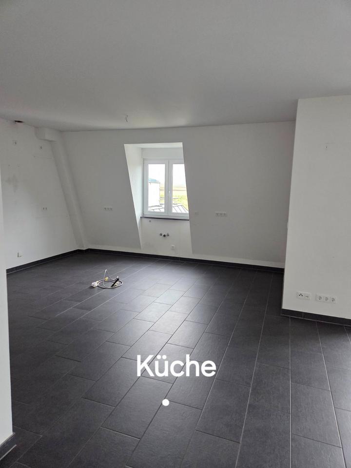 Thumbnail-Sehr schöne 4 Zimmer Wohnung in Limburg-Linter