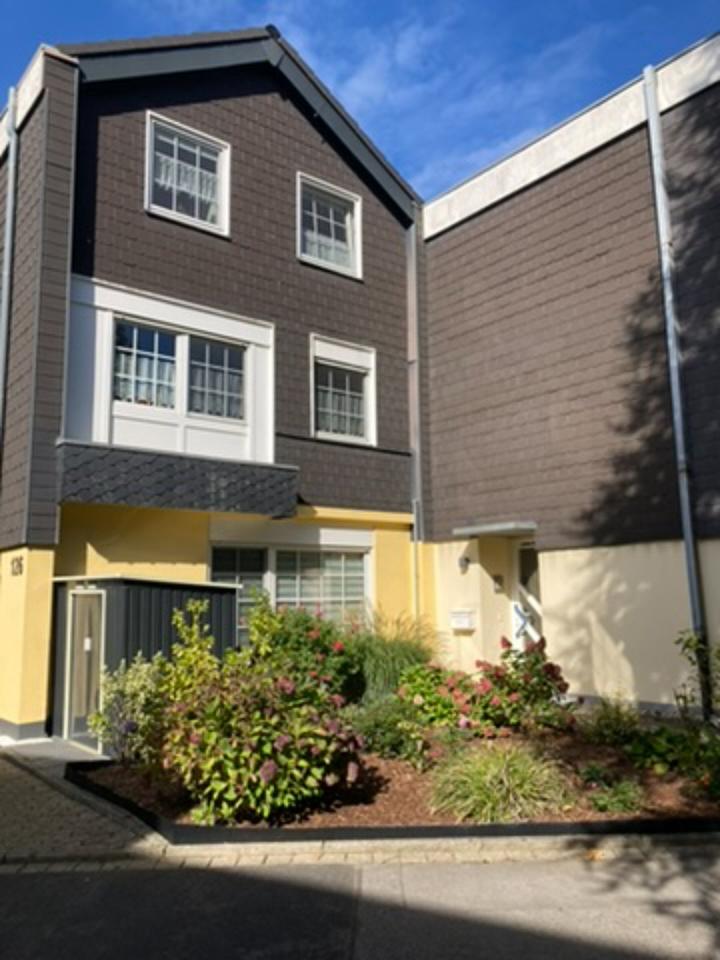 Thumbnail-Familienfreundliches Reihenhaus – Ihr neues Zuhause in Mettmann