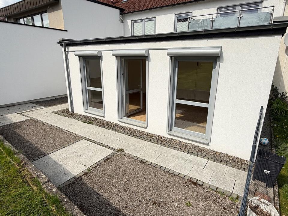 Thumbnail-3 Zimmer-Erdgeschosswohnung mit Terrasse