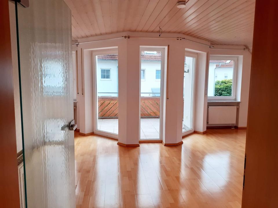 Thumbnail-Helle 2,5-Zimmerwohnung mit Südbalkon in Tettnang-Kau