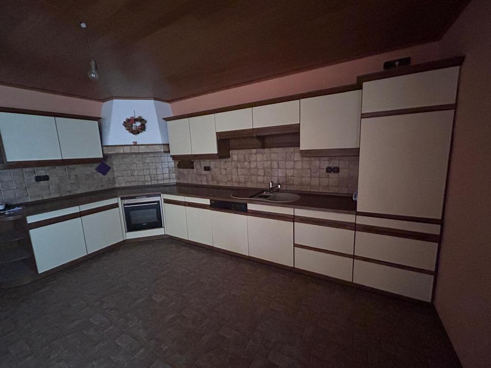 Thumbnail-REDUZIERT Eich, 3ZKB,Hof,2 Kellerr.,WaschAbstellr,inkl. Küche