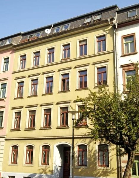 Thumbnail-Wir sanieren diese 3-Raum-Altbau-Wohnung im Dachgeschoss!