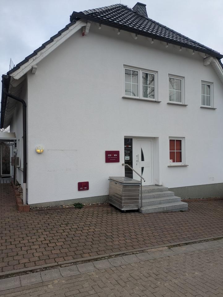 Thumbnail-Modernes Wohn- und Geschäftshaus Arztpraxis