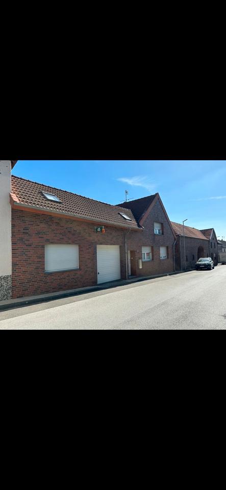 Thumbnail-Wohnhaus mit Nebengebäuden und Garage (Werkstatt)