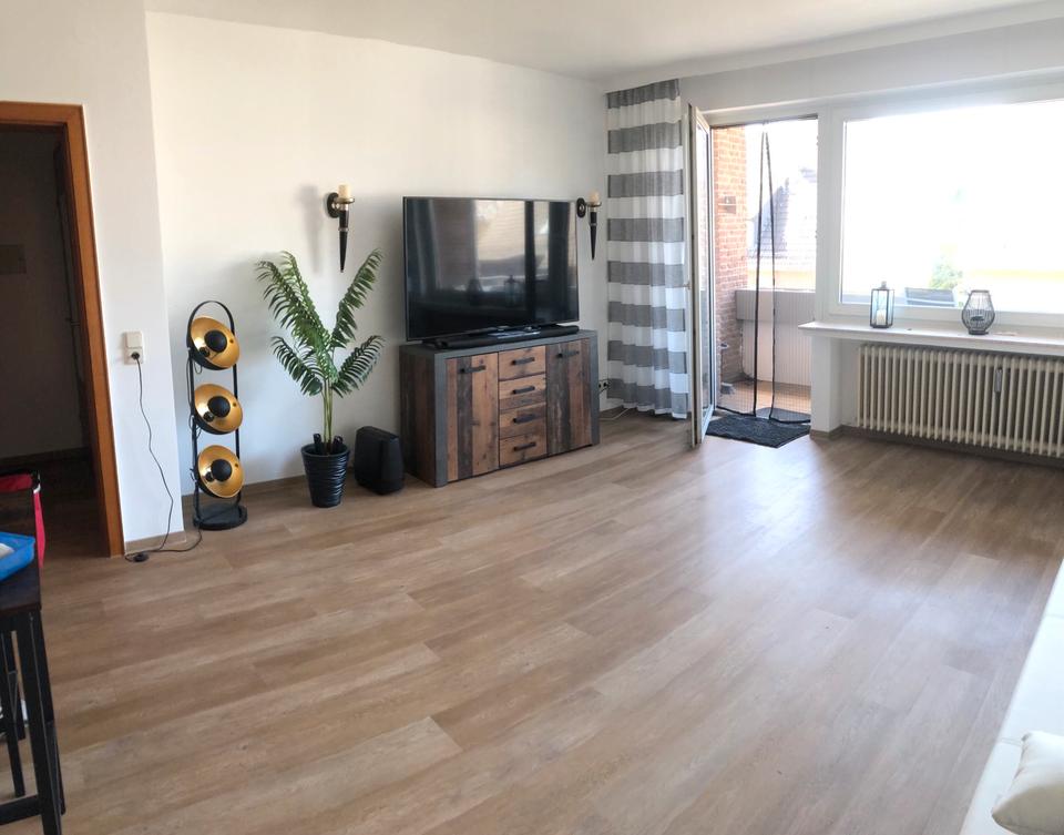 Thumbnail-1-Zimmer-Wohnung Voxtrup mit Balkon und Keller möbliert