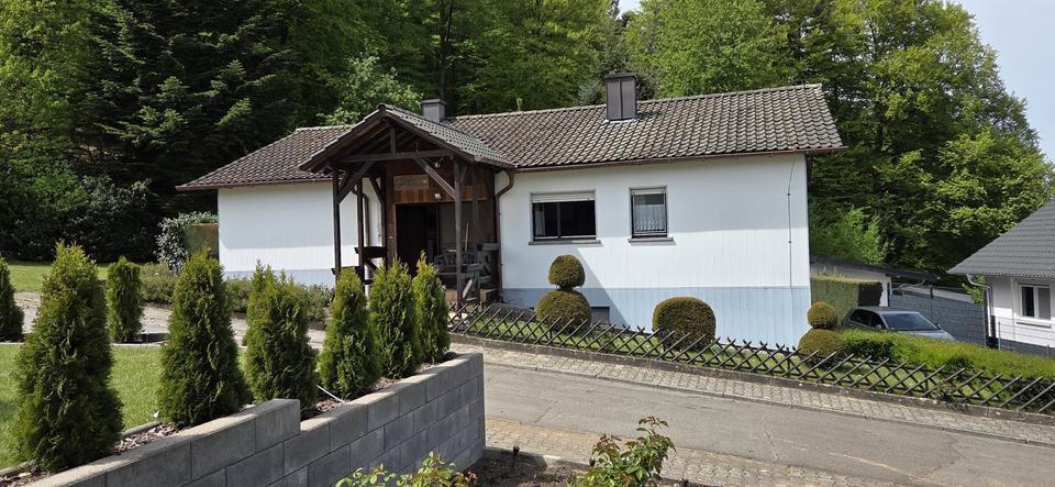Thumbnail-Charmanter Bungalow mit großem Garten und Potenzial - ohne Makler