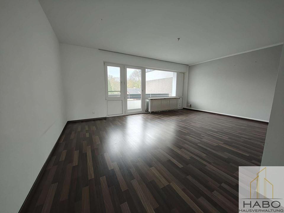 Thumbnail-Schöne 3 Zimmer Wohnung mit Balkon