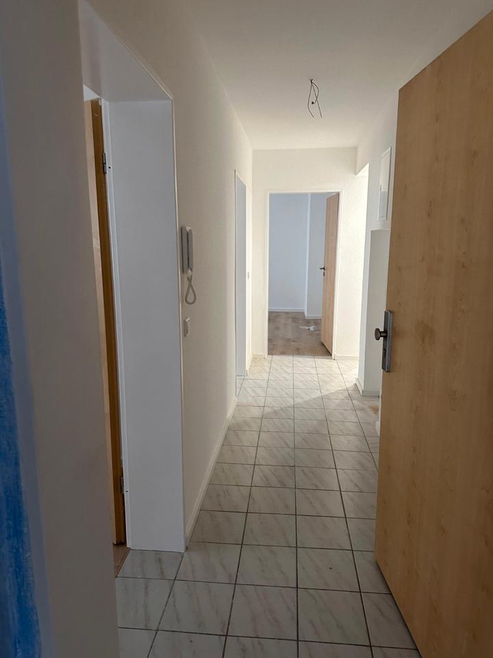 Thumbnail-helle zwei Zimmer Wohnung in Winden-Sinzheim, ca. 60 qm, EG