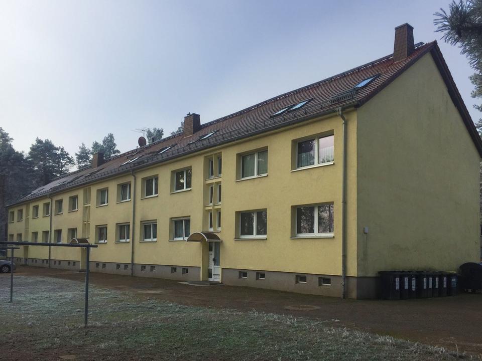Thumbnail-Preiswerte sanierte 2 Zi Wohnung in Bad Schmiedeberg ruhiger Lage