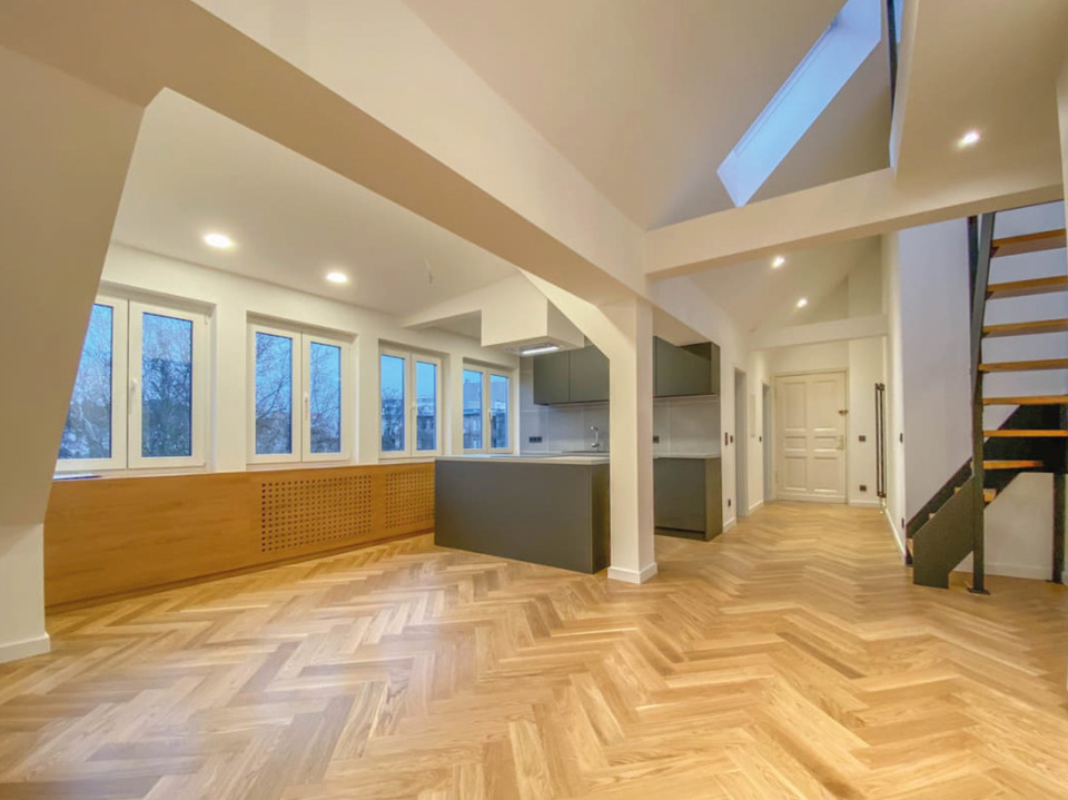 Thumbnail-Stilvolle 2-Zimmer-Wohnung mit offener Galerie in bester Lage von