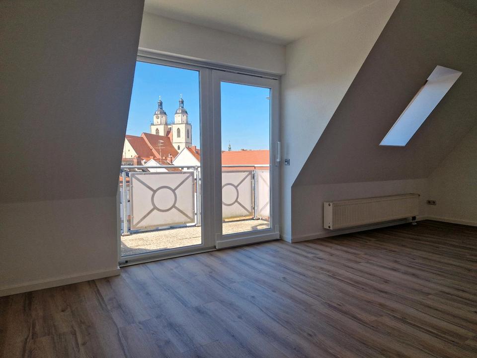 Thumbnail-Helle 3 Zimmer DG Wohnung