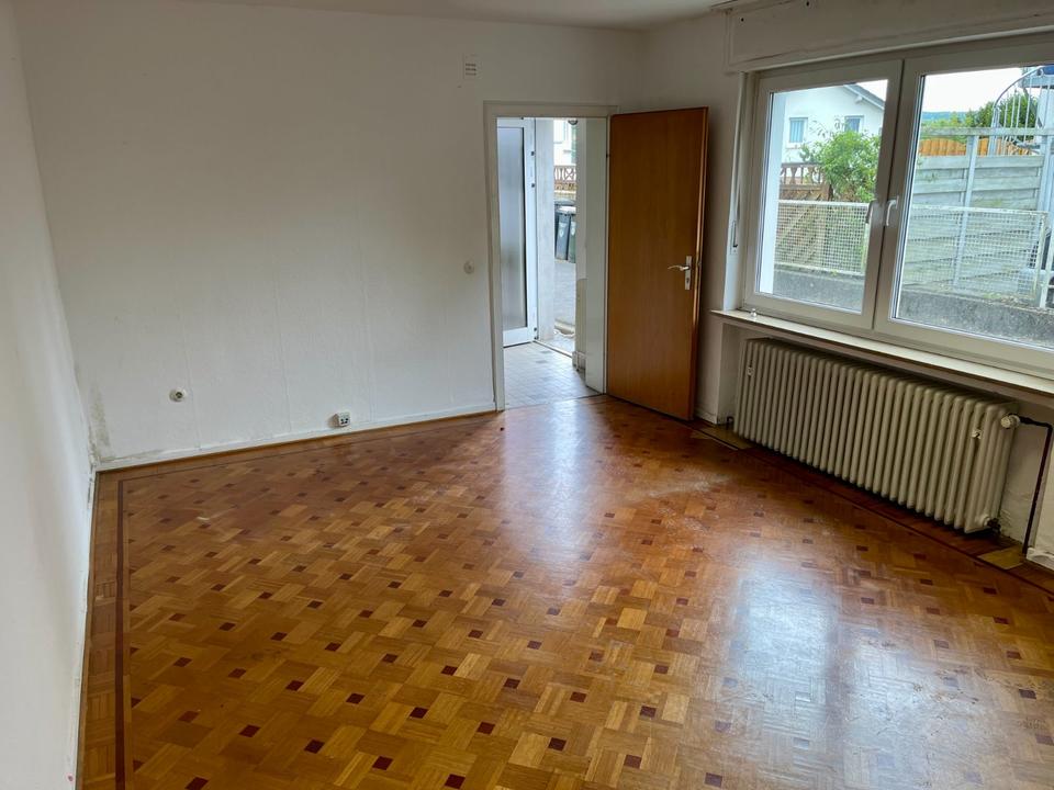 Thumbnail-RaumZimmer mit kl Flur und WC am Siegener Giersberg zu vermieten