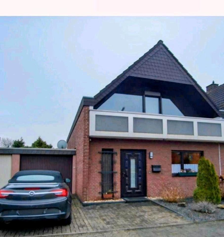 Thumbnail-Doppelhaushälfte in Moers-Asberg von Privat