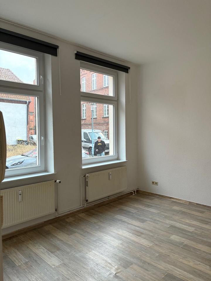 Thumbnail-Erdgeschosswohnung im Herzen von Grabow, 3 Zimmer, Küche und Badezimmer!