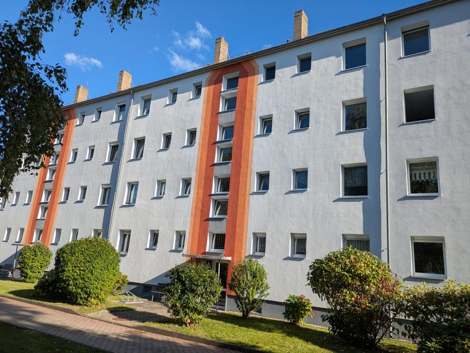 Thumbnail-ERSTBEZUG nach Sanierung! 3 Raumwohnung 3. OG in Bad Lausick