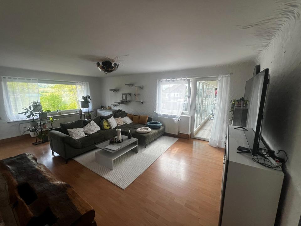 Thumbnail-4-Zimmer-Wohnung mit Garage & Wintergarten