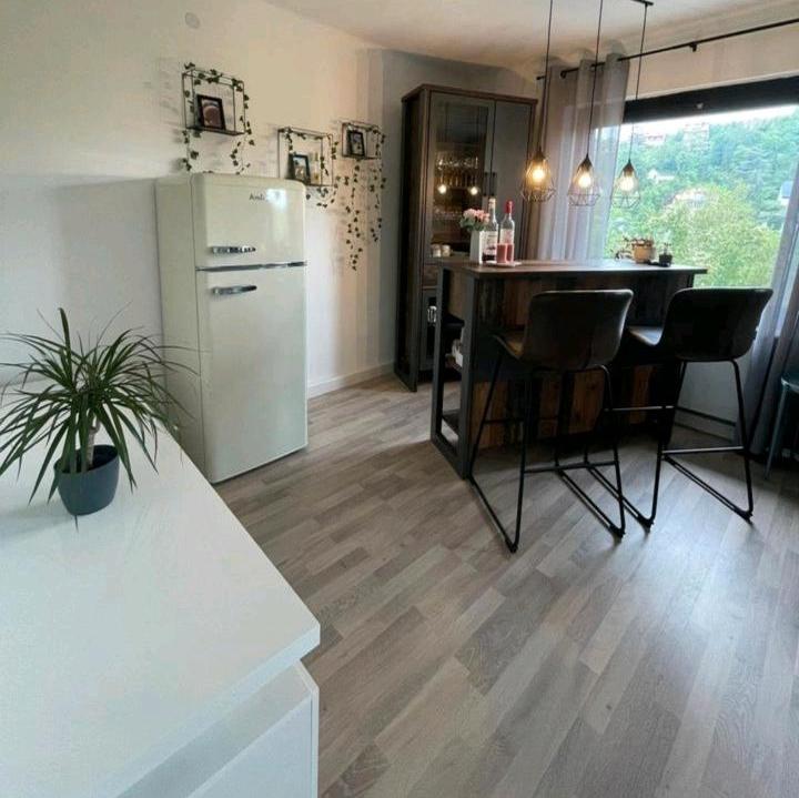 Thumbnail-Mädchen-WG Zimmer ab sofort zu vermieten