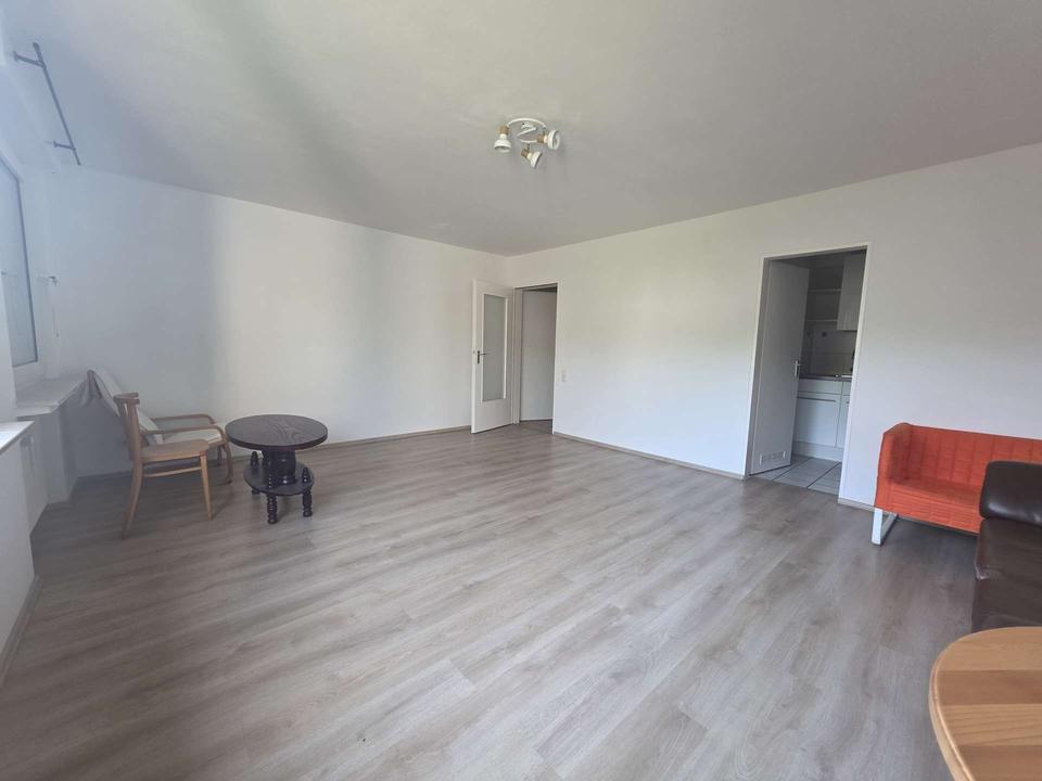 Thumbnail-Möblierte Einzimmerwohnung im Erdgeschoss